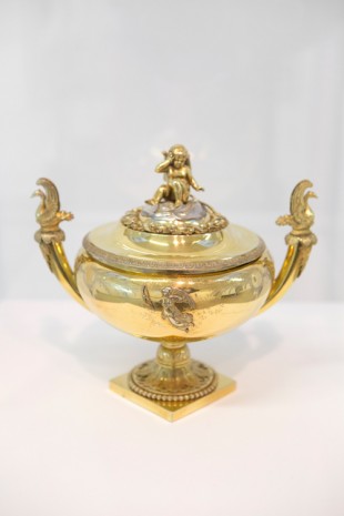 Jacob Friedrich Kirstein, Coupe couverte / Shallow cup, Strasbourg, 1809-1819, kamel mennour