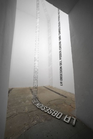 Carlos Garaicoa, La obsesión del poder / Power’s obsession, 2012, Galleria Continua
