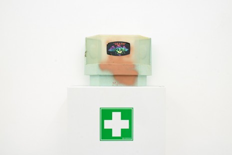 Hendrik Hegray, Pharmacie + death, 2018 , Galerie Escougnou-Cetraro