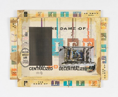 Simon Denny, Centralized vs Decentralized Conway’s Game of Life Box Lid Overprint: 1960, 2018, Galerie Buchholz