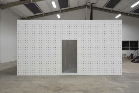 Antony Gormley, HATCH, 2007, Galleria Continua