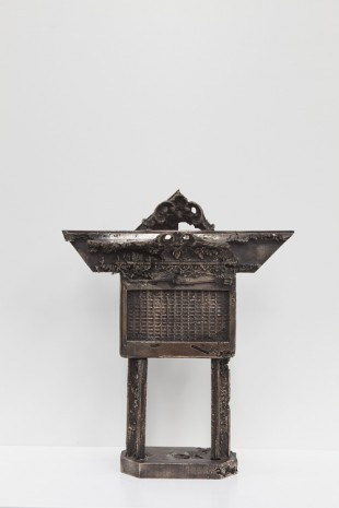 Joris Van de Moortel, Incense altar II, 2018, Galerie Nathalie Obadia