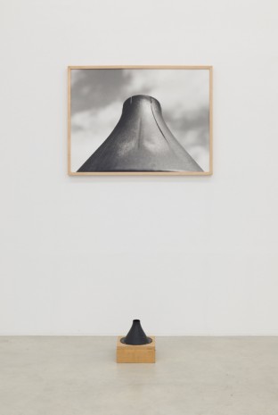 B. Wurtz, Untitled (Black Funnel), 1987, Galerija Gregor Podnar