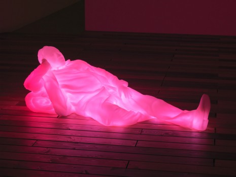 Doug Aitken, 3 Modern Figures (don’t forget to breathe), 2018, Galerie Eva Presenhuber