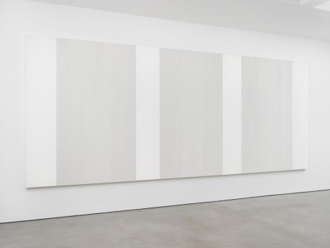 Mary Corse, Untitled (White Multiband, Vertical Strokes), 2003, Lisson Gallery