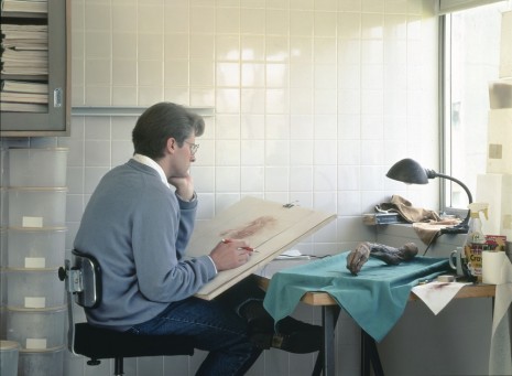 Jeff Wall, Adrian Walker, artist, drawing from a specimen in a laboratory in the Department of Anatomy at the University of British Columbia, Vancouver, 1992, Kerlin Gallery