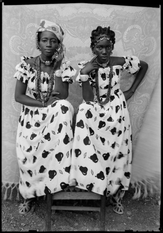 Seydou Keïta, Sans titre (03859), 1948-1954, Galerie Nathalie Obadia