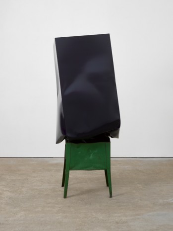 Angela de la Cruz, Crate (navy with green box), 2017 , Lisson Gallery