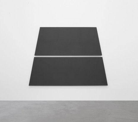 Alan Charlton, Dark Grey Trapezium in 2 Parts, 2018, A arte Invernizzi