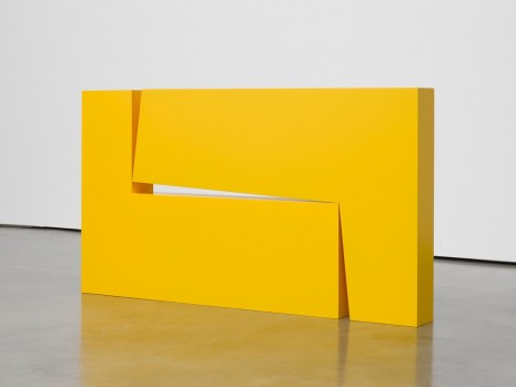 Carmen Herrera, Estructura Amarilla, 1966/2016, Lisson Gallery