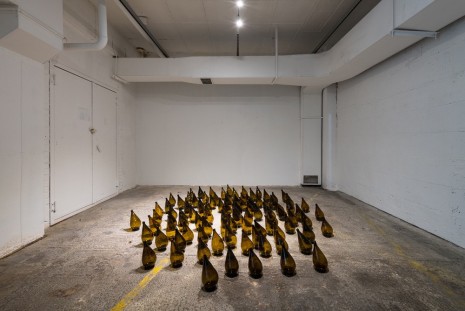Michael Sailstorfer, Regen, 2018, König Galerie