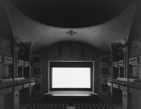 Hiroshi Sugimoto, Cinema Odeon, Firenze, 2013, Galleria Continua