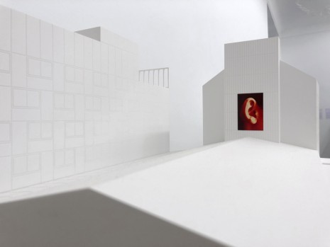 Isa Genzken, Ohr, 2002 , Galerie Buchholz