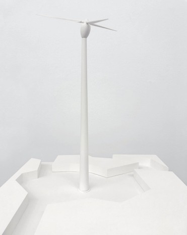 Isa Genzken, Vorschlag für Kunst und Windenergie, 1998, Galerie Buchholz