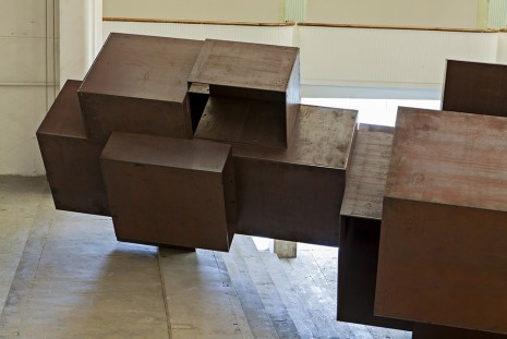 Antony Gormley, VESSEL (detail), 2012, Galleria Continua