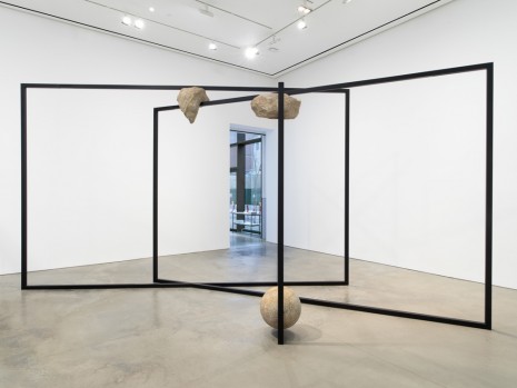 Alicja Kwade, MatterMotion, 2019, 303 Gallery