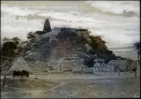 Thomas Ruff, tripe_18 Veralimalay. Pagoda on a rocky hill from east south east., 2018 , Mai 36 Galerie
