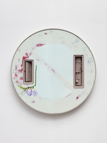 Magali Reus, Settings (Table Service), 2019 , Galerie Eva Presenhuber