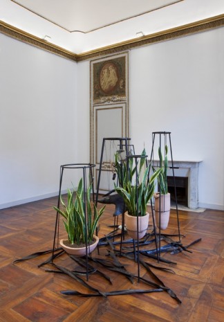 Tunga, Untitled (anvil), 2015 , Galleria Franco Noero