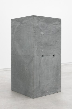 Ulrich Rückriem, Untitled (Column), 1968/2019 , Galería Heinrich Ehrhardt