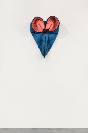 Annette Messager, Sleeping Heart, 2017, Marian Goodman Gallery