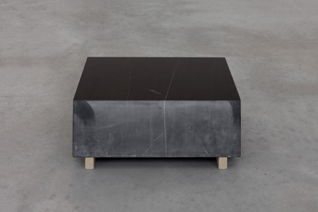 Gabriel Sierra, Untitled (Corner II), 2019, Galleria Franco Noero
