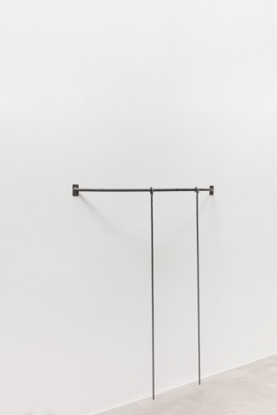 Aleana Egan, Outside material, 2011, Kerlin Gallery