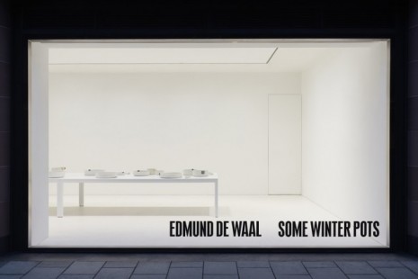 Edmund de Waal, some winter pots , Gagosian