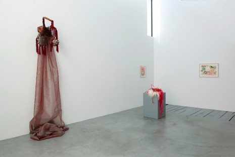 Rina Banerjee, Creationism’s Kiss, Galerie Nathalie Obadia