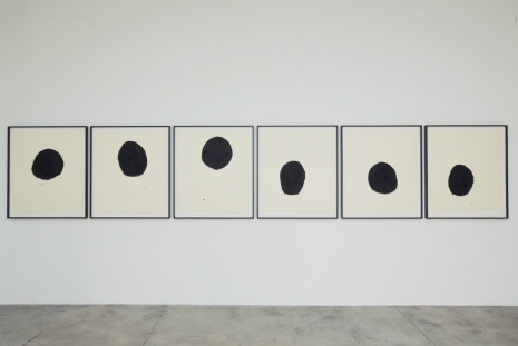 Richard Serra, 40 BALLS, Cardi Gallery