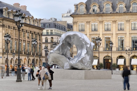 Urs Fischer, Paris+ par Art Basel - Place Vendôme, Gagosian
