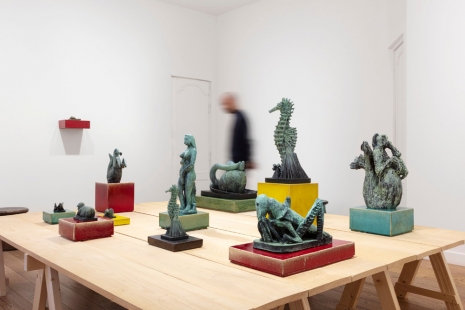 Johan Creten, How to explain the Sculptures to an Influencer?, Perrotin