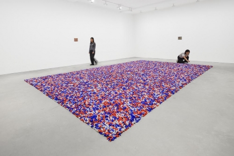 Felix Gonzalez-Torres, Somewhere better than this place / Nowhere better than this place, David Zwirner
