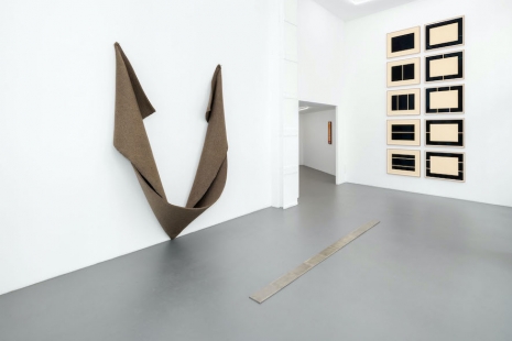 Josef Albers, Carl Andre, Bernd & Hilla Becher, Donald Judd, Sol LeWitt..., From Line to Matter, Galerie Mitterrand