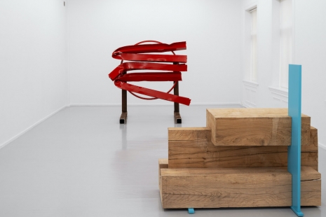 Sverre Wyller, Solen synker som et skip / Recent sculptures, Galleri Riis