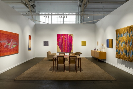 Sheila Hicks, FOG Design+Art - San Francisco, galerie frank elbaz