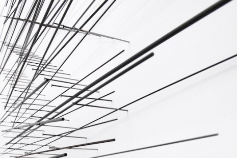 Tone Vigeland, Ut i rommet / Sculptures, Installation and Objects, Galleri Riis