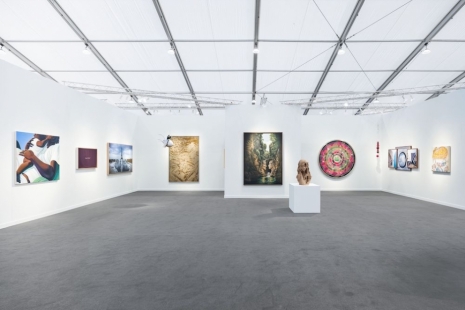 Young-Il Ahn, Iván Argote, Daniel Arsham, Roberto Benavidez, Sophie Calle..., Frieze Los Angeles, Perrotin