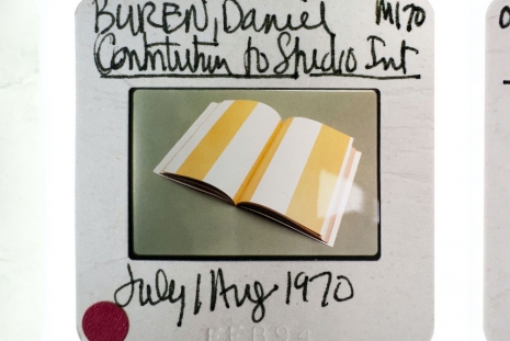 Daniel Buren, Pages in situ, Lisson Gallery