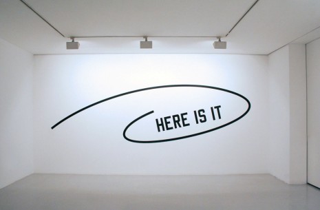 Lawrence Weiner, CRISSCROSSED, Cristina Guerra Contemporary Art