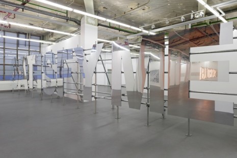Monica Bonvicini, NeedleKnows, Galerie Max Hetzler